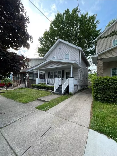 1152 W 5th St, Erie, PA 16502