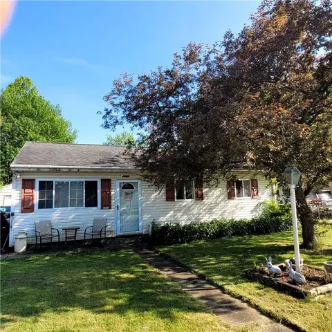 1861 E 34th St, Erie, PA 16510