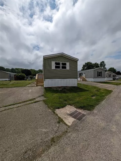 5149 Henderson Rd #84, Erie, PA 16509