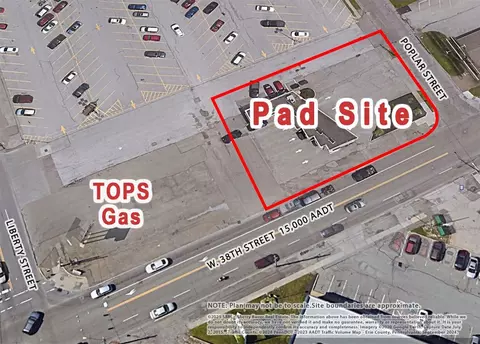 702 W 38th St, Erie, PA 16508