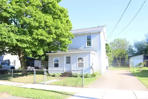 29 Bothel St, North East, PA 16428