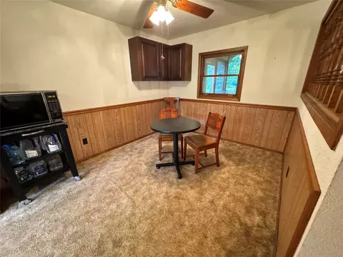 Dining - 1550 Bonnie Dr, Jamestown, PA 16134 photo 1 of 1