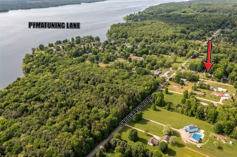 View/Area - 1550 Bonnie Dr, Jamestown, PA 16134 photo 4 of 8