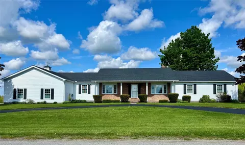 8190 Venshire Dr, Wattsburg, PA 16442
