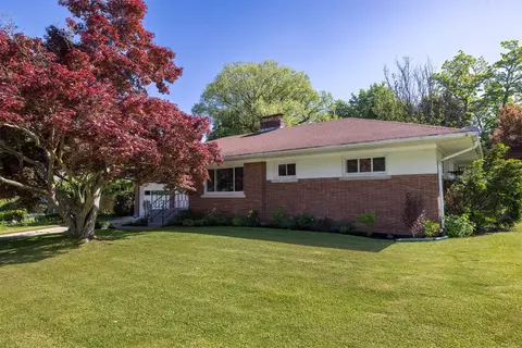 4407 Wood St, Erie, PA 16509