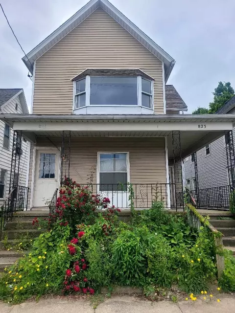 821 W 21st St, Erie, PA 16502