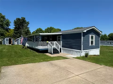 11682 Route 97 Rte N #134, Waterford, PA 16441
