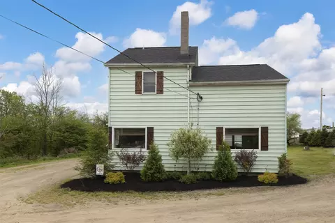 10841 Station Rd, North East, PA 16428