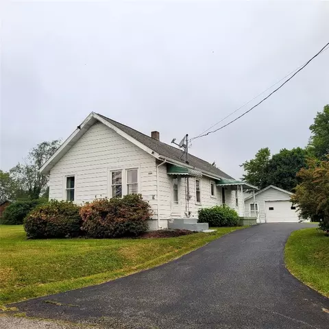 1156 E Arlington Rd, Erie, PA 16504