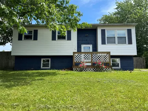 9127 Dover Ln, Girard, PA 16417