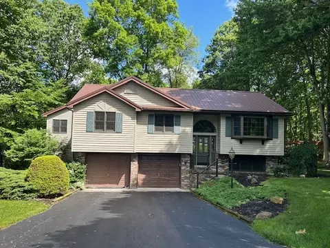 25330 Oak Dr, Cochranton, PA 16314