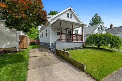 250 E 33rd St, Erie, PA 16504