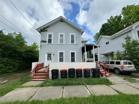 23 W Park Pl, Corry, PA 16407