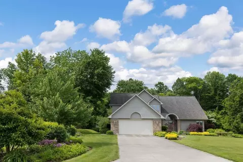 5850 Ruhl Rd, Fairview, PA 16415