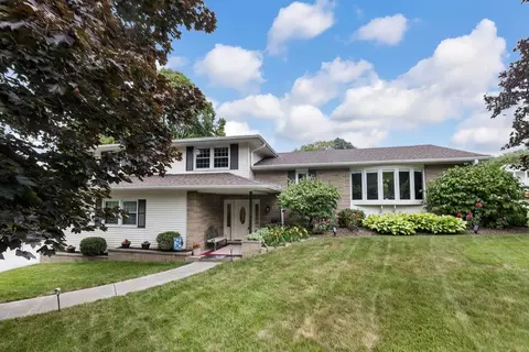 5617 Clinton St, Erie, PA 16509