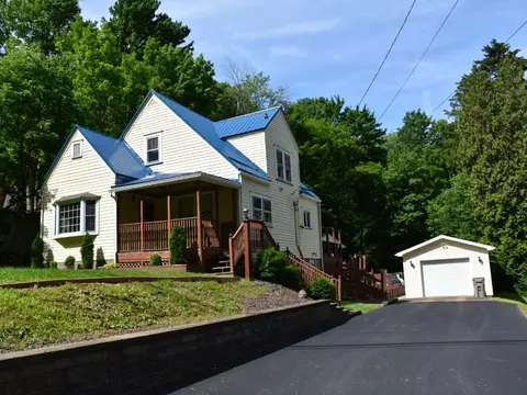 606 Williamson Rd, Meadville, PA 16335
