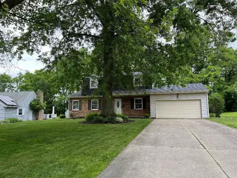 3505 Woodhaven Dr, Erie, PA 16506
