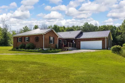 1315 Church Rd, Waterford, PA 16441