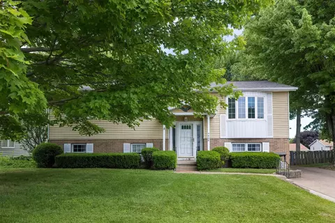 4448 Perkins St, Erie, PA 16509