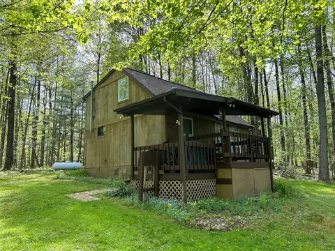 2294 Ongley Hill Rd, Grand Valley, PA 16420