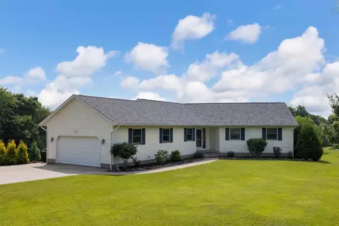10053 Bliley Rd, Waterford, PA 16441