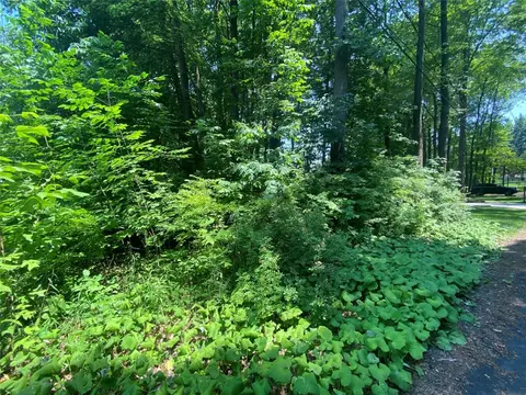 0 Spruce Dr, Millcreek, PA 16506