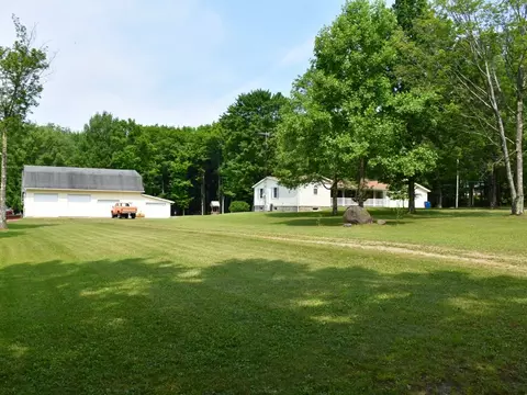 16815 Huson Rd, Saegertown, PA 16433