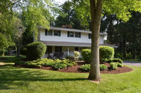 117 Valley View Dr, Edinboro, PA 16412