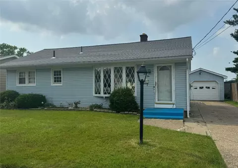 1662 W 41st St, Erie, PA 16509