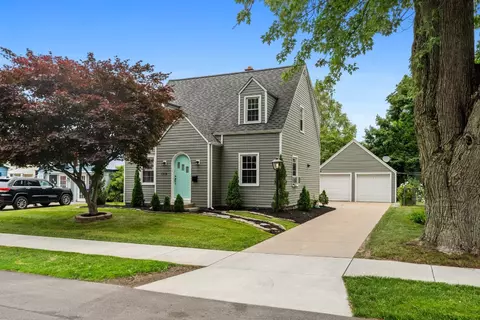 1215 Oakmont Ave, Erie, PA 16505