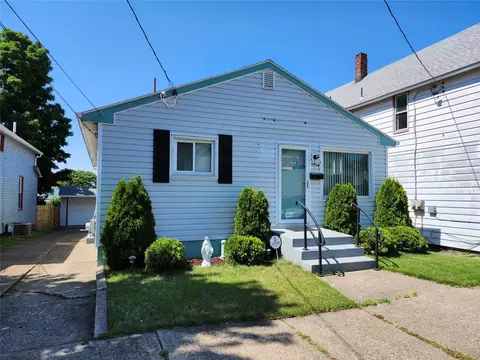 1254 E 27th St, Erie, PA 16504
