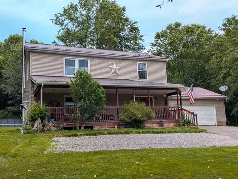 9492 Hill Rd, Conneautville, PA 16406