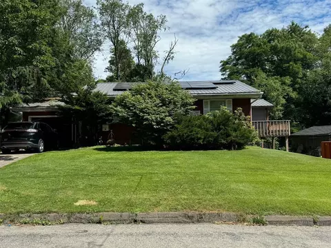 245 W Congress St, Corry, PA 16407