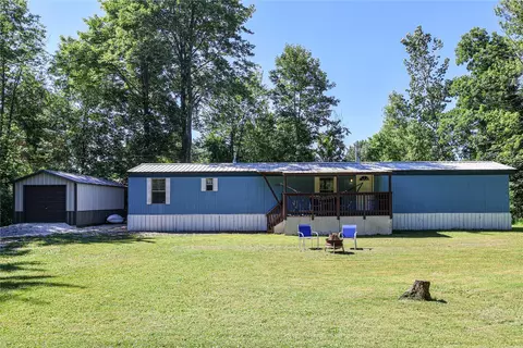 2121 Mccann Dr, Linesville, PA 16424