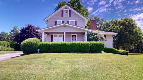 5197-5199 West Rd, Mckean, PA 16426