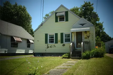 1205 W 38th St, Erie, PA 16508