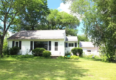 15855 Park Ave Ext, Meadville, PA 16335
