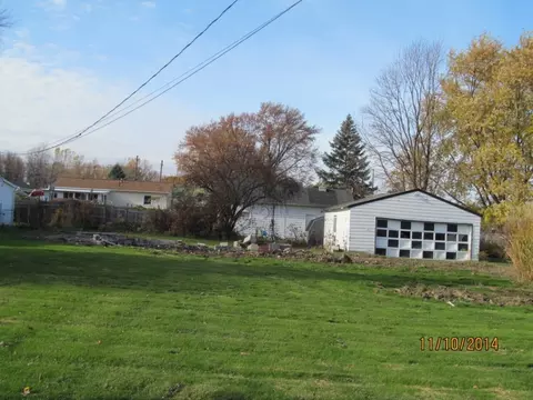 3906 Davison Ave, Erie, PA 16507