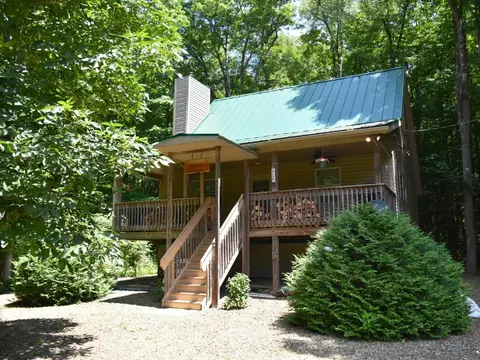 243 Paradise Ln, Guys Mills, PA 16327 photo 1