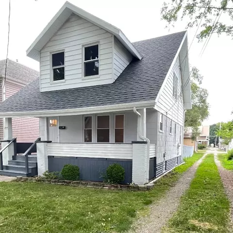 814 W 30 St, Erie, PA 16508