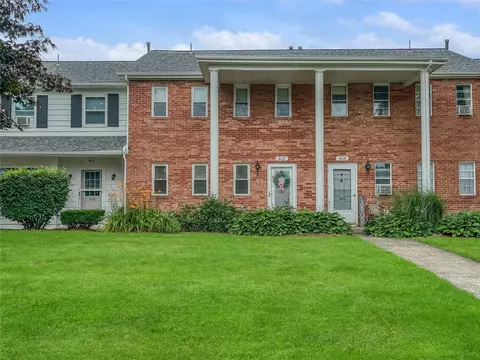408 Hillcrest Dr, Edinboro, PA 16412