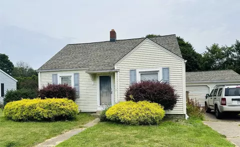 1027 Montpelier Ave, Erie, PA 16505