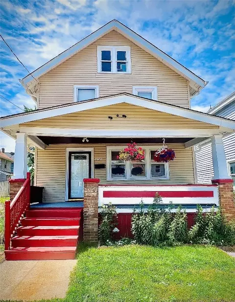 2720 Van Buren Ave, Erie, PA 16504