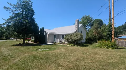 3545 Breezeway Dr, Erie, PA 16506