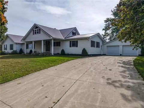 11681 Wilson Rd, North East, PA 16428