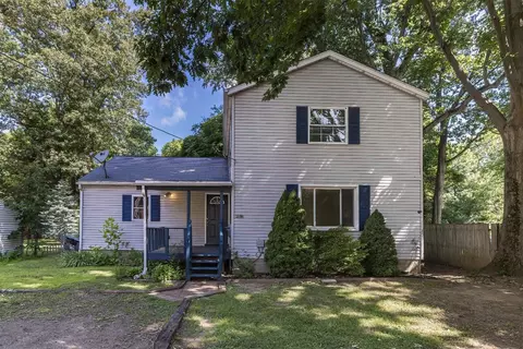 4860 Hartley Ln, Erie, PA 16505