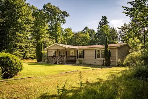 8778 Hilltop Rd, Linesville, PA 16424
