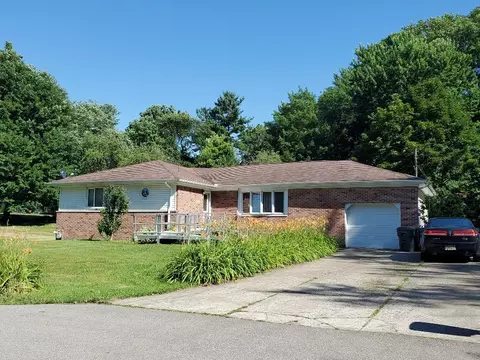 3523 W 42nd St, Erie, PA 16506