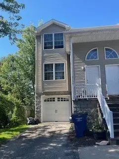 4136 Wood Hills Dr #C37, Erie, PA 16510
