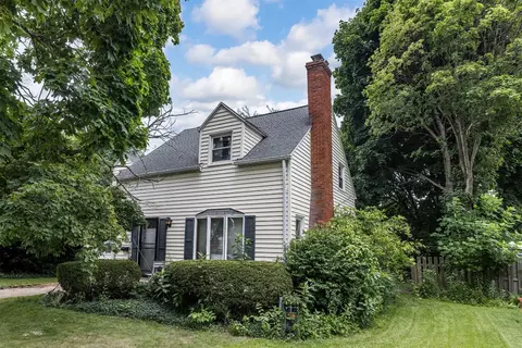 801 Oregon Ave, Erie, PA 16505
